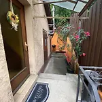 منزل للإقامة Einfaches Haus Mit Privatzimmern Und Gemeinschaftsraeumen هايلبرون